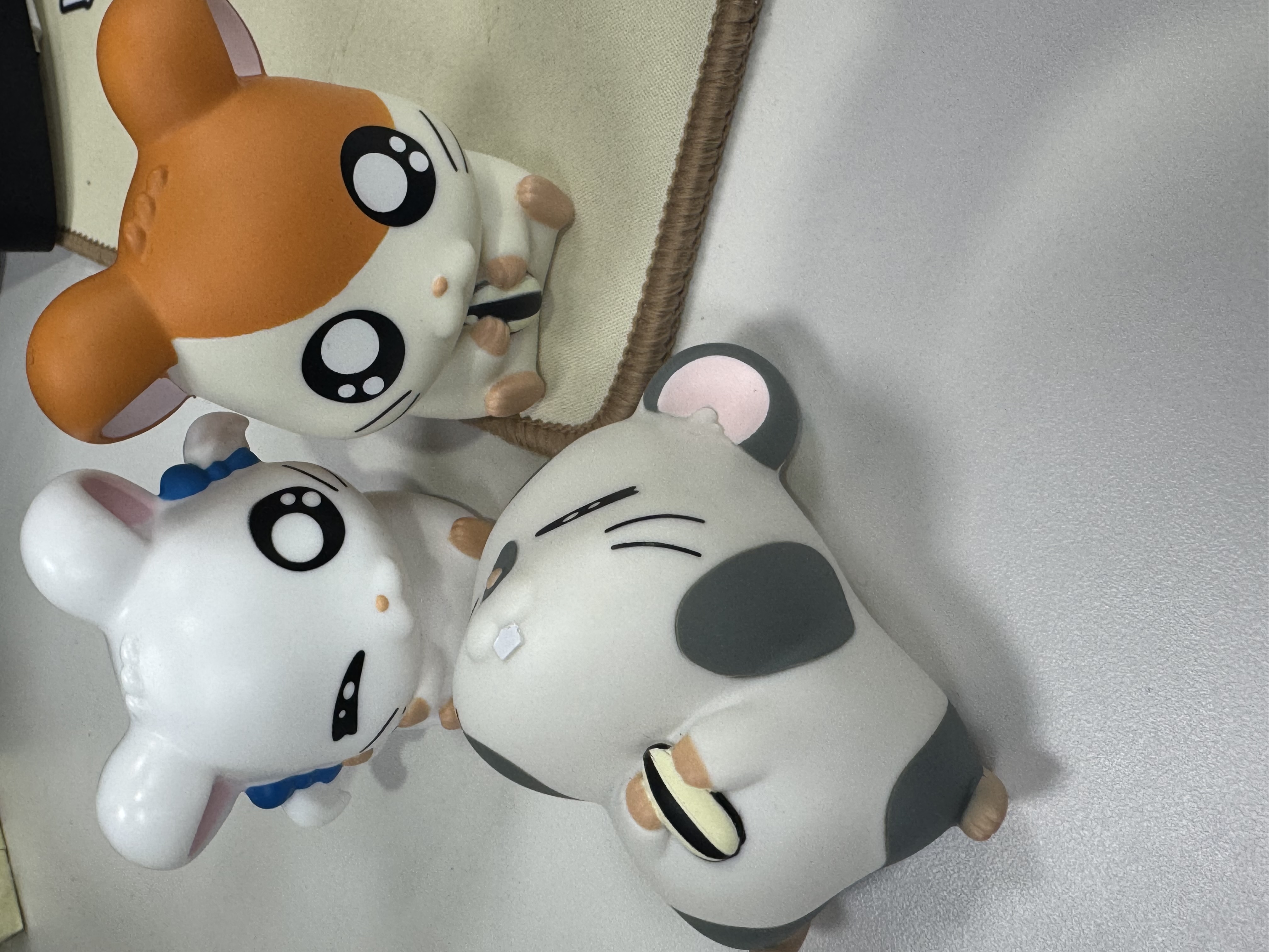 너무 귀여운 햄토리 가챠를 삿어요🧡🫶